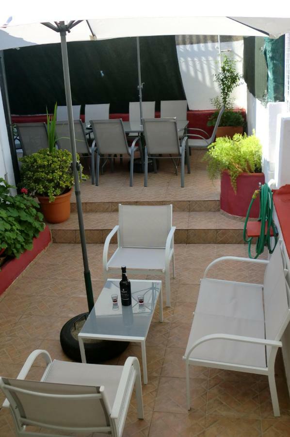 Holiday home Mira House *